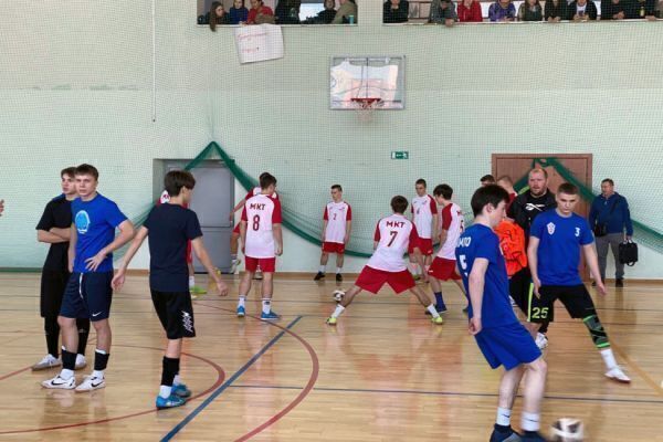 football5-1CFA4C662-DB0C-0B38-CD99-0C47E10A3A6A.jpg