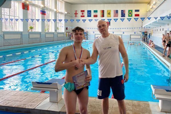 swim6-19D6CDAEB-F5FB-5F67-548E-519A85F6BDE2.jpg