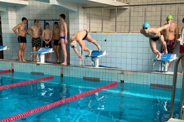 swim83BE672A6-7D0B-1649-369A-60527D8E7242.jpg