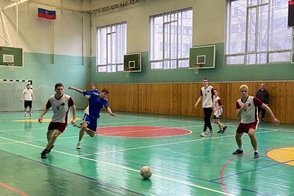 football124F110619-9D74-C7E8-3018-176E547F48C9.jpg