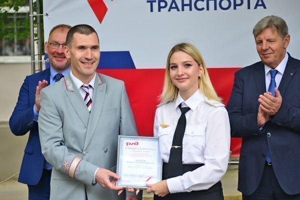 dsc-9304E19E5CD2-2860-A99E-8D19-F114A28A00D0.jpg