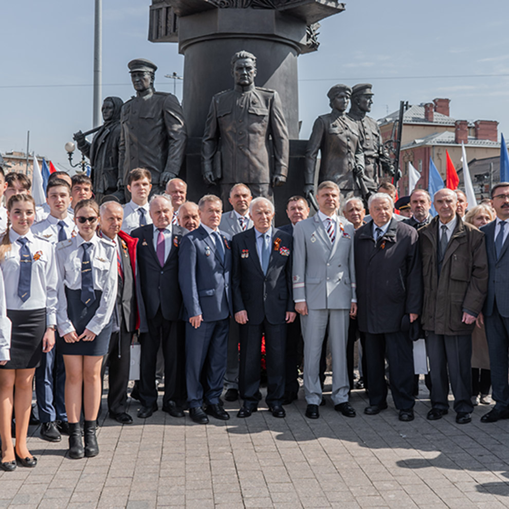 DSC02617.1 Студенты МКТ приняли участие в торжественном митинге ОАО «РЖД» - MKT-TEST
