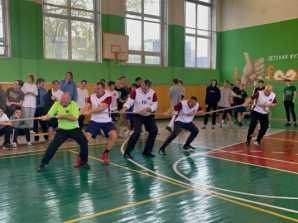 thumb_165_142 image В ДЕНЬ УЧИТЕЛЯ – ВЕСЁЛЫЕ СТАРТЫ!