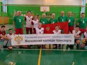 thumb_165_236 image Волейболисты МКТ встретились с ветеранами спорта