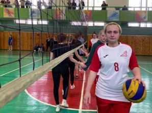 thumb_165_245 image Девушки из МКТ выиграли бронзу в турнире по волейболу