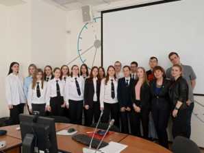 thumb_165_284 image Выпускники - наша гордость!