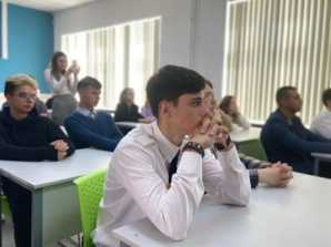 thumb_165_358 image Встреча в МКТ с экспертами из Центральной дирекции по ремонту пути