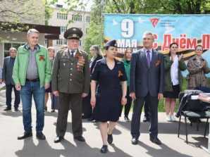 thumb_165_478 image Гордо, в строю и с песней!